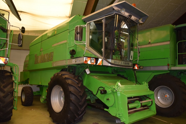 Brandt-Traktoren.de Deutz Fahr 4075 HTS TopLiner