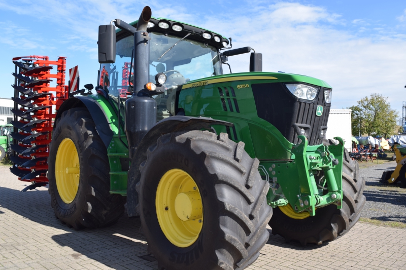 Brandt-Traktoren.de John Deere 6215R